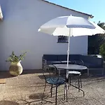 Chambre Bed And Breakfast Dans La Villa Cypra
